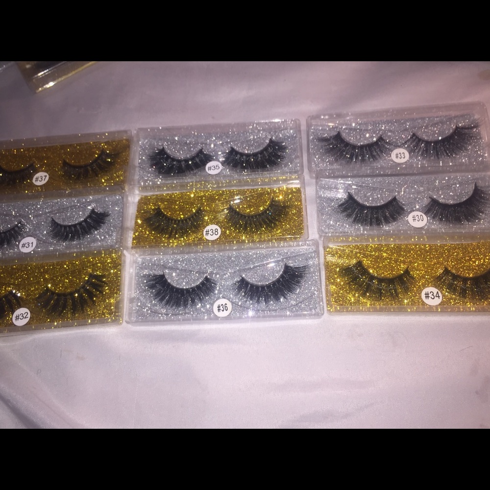 9 Lashes